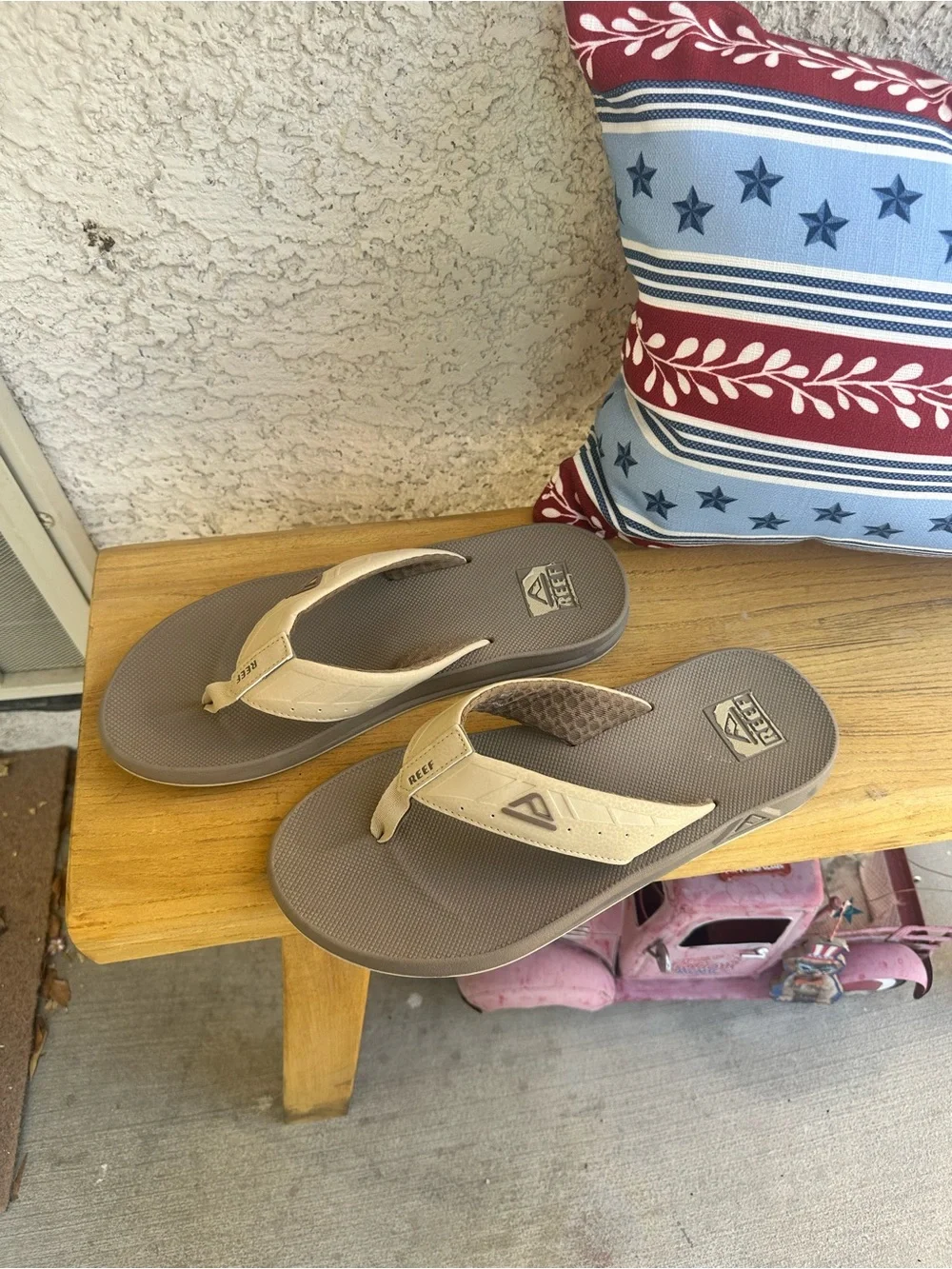 Reef Men's Taupe Footbed Flip Flops with Beige Straps